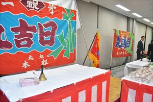 法人様の忘年会にて、大阪にてマグロ解体ショー開催！